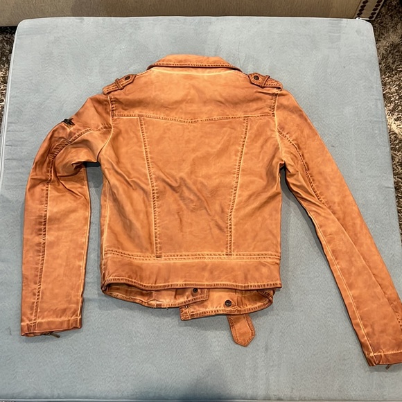 Zara faux leather tan jacket - Picture 3 of 3